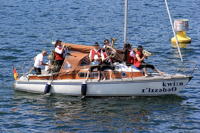 頻頻告急 頻頻告急